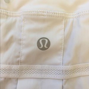 LULULEMON SKIRT